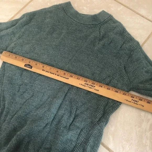 Lululemon Merino Wool-Blend Ribbed Crewneck Sweater Size 0 - Picture 3 of 6